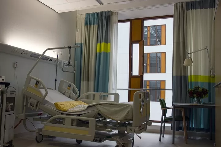 Bolnički krevet za bolesnike